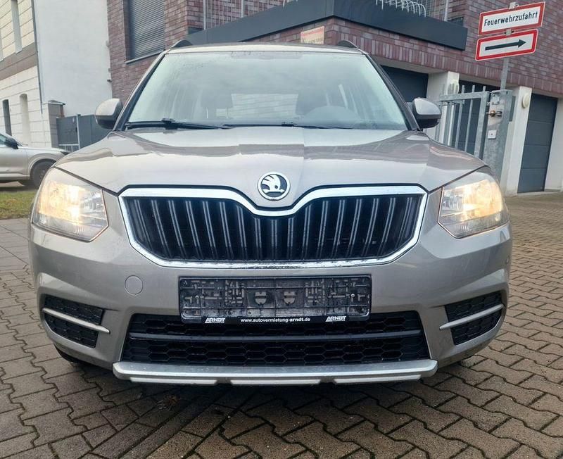 Gebraucht Skoda Yeti Active 105 PS (77 kW) 2015 Beige SUV