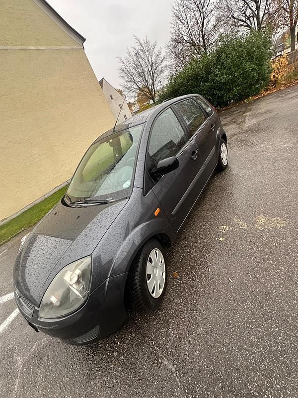 Gebraucht 2007 Ford Fiesta Kleinwagen | 1.700 € (Guter Preis) - Bild 1/4