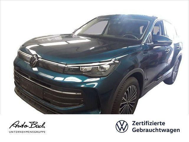 Blau (nightshade blue metallic) Gebraucht 2024 VW Tiguan Life SUV | 37.980 € (Etwas zu teuer) - Bild 1/4