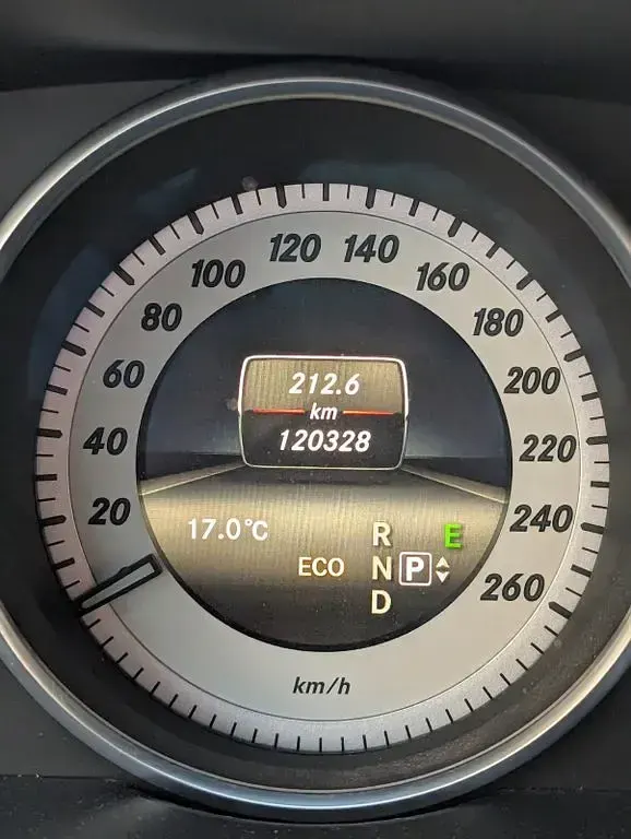 Gebraucht Mercedes E200 184 PS (135 kW) 2013 Weiß Cabrio