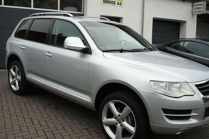Gebraucht VW Touareg 224 PS (164 kW) 2007 Silber SUV