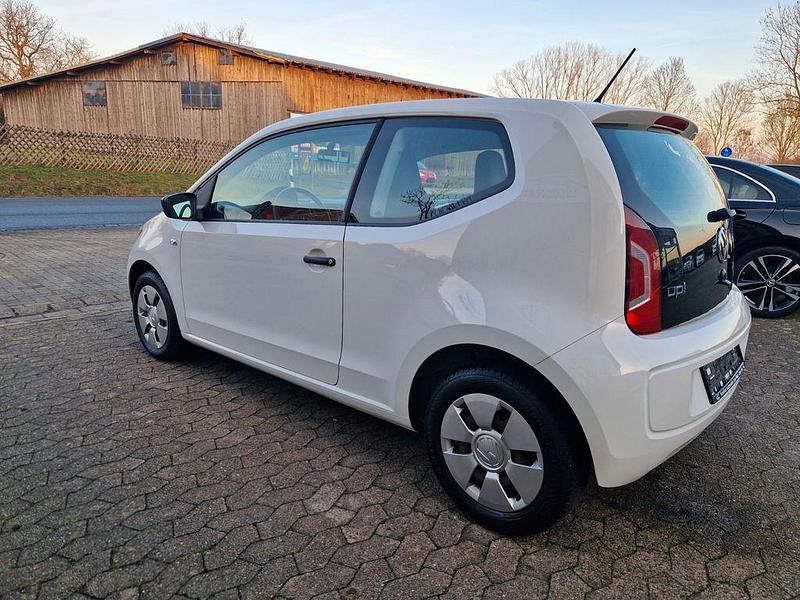 Gebraucht VW up! take up! 60 PS (44 kW) 2015 Weiß Kleinwagen