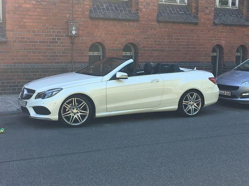 Gebraucht Mercedes E350 252 PS (185 kW) 2014 Weiß Cabrio