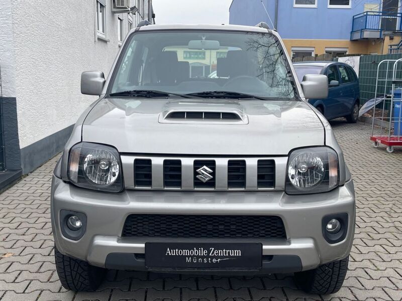 Grau Gebraucht 2015 Suzuki Jimny SUV | 13.490 € (Fairer Preis) - Bild 1/4