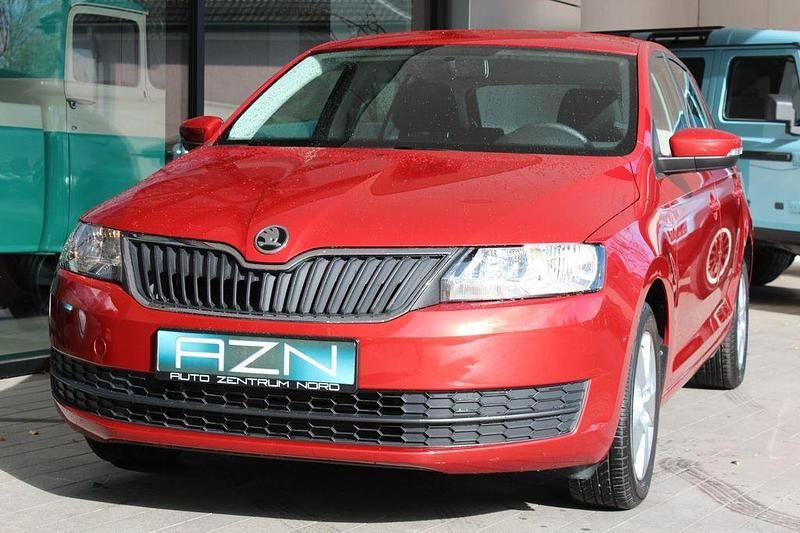 Gebraucht Skoda Rapid 110 PS (80 kW) 2017 Rot Kleinwagen