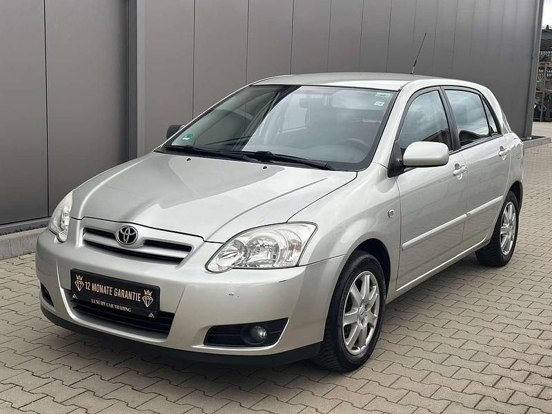 Gebraucht Toyota Corolla Edition 110 PS (80 kW) 2006 Silver metallic Kleinwagen