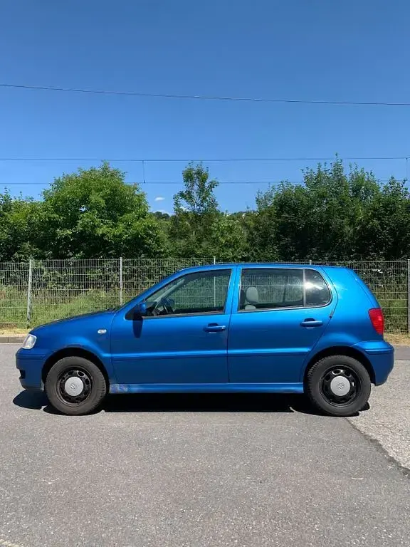Gebraucht VW Polo Edition 60 PS (44 kW) 2001 Blau Limousine