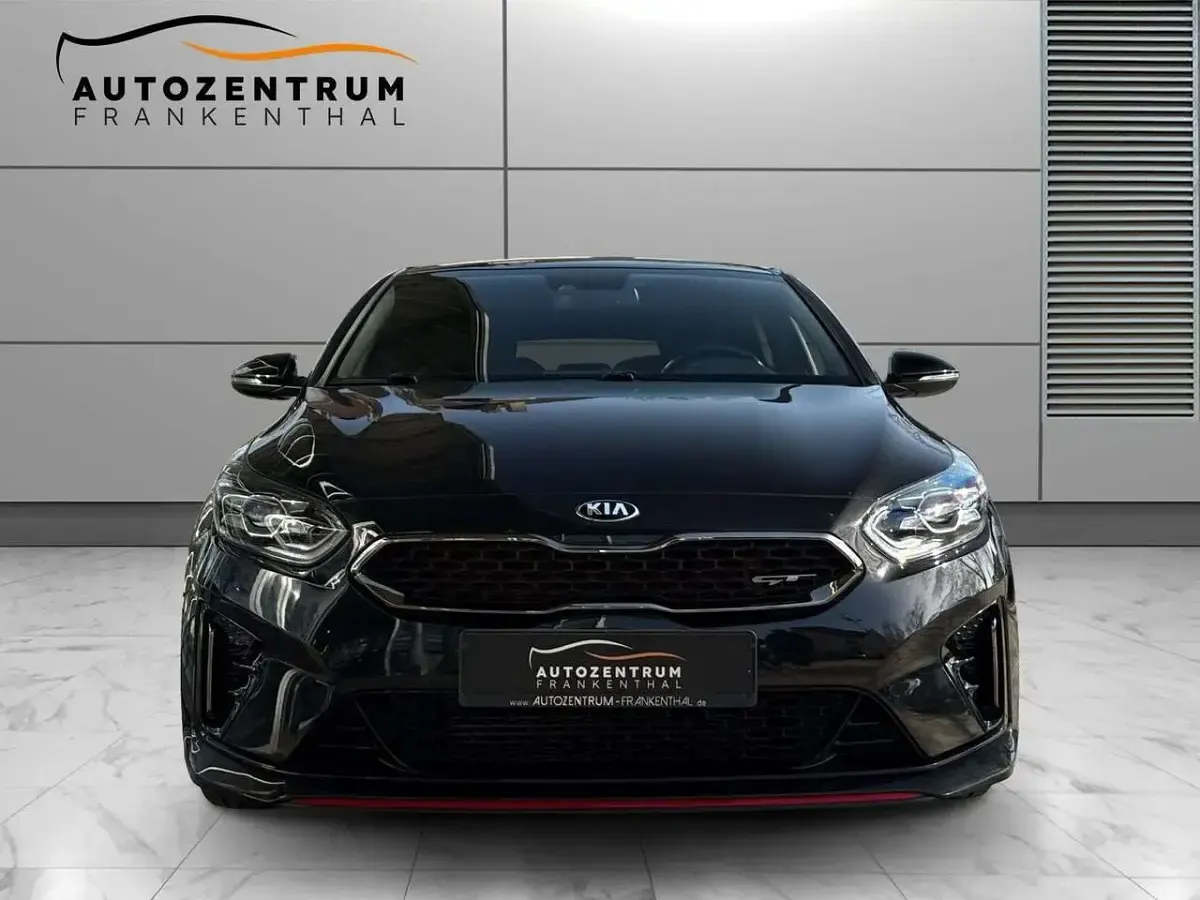 Używany Kia ProCeed GT 204 KM (150 kW) 2019 Czarny Kombi