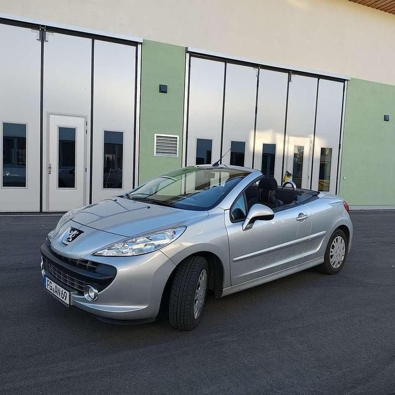 Gebraucht 2009 Peugeot 207 CC Sport Cabrio | 6.000 € (Etwas zu teuer) - Bild 1/4