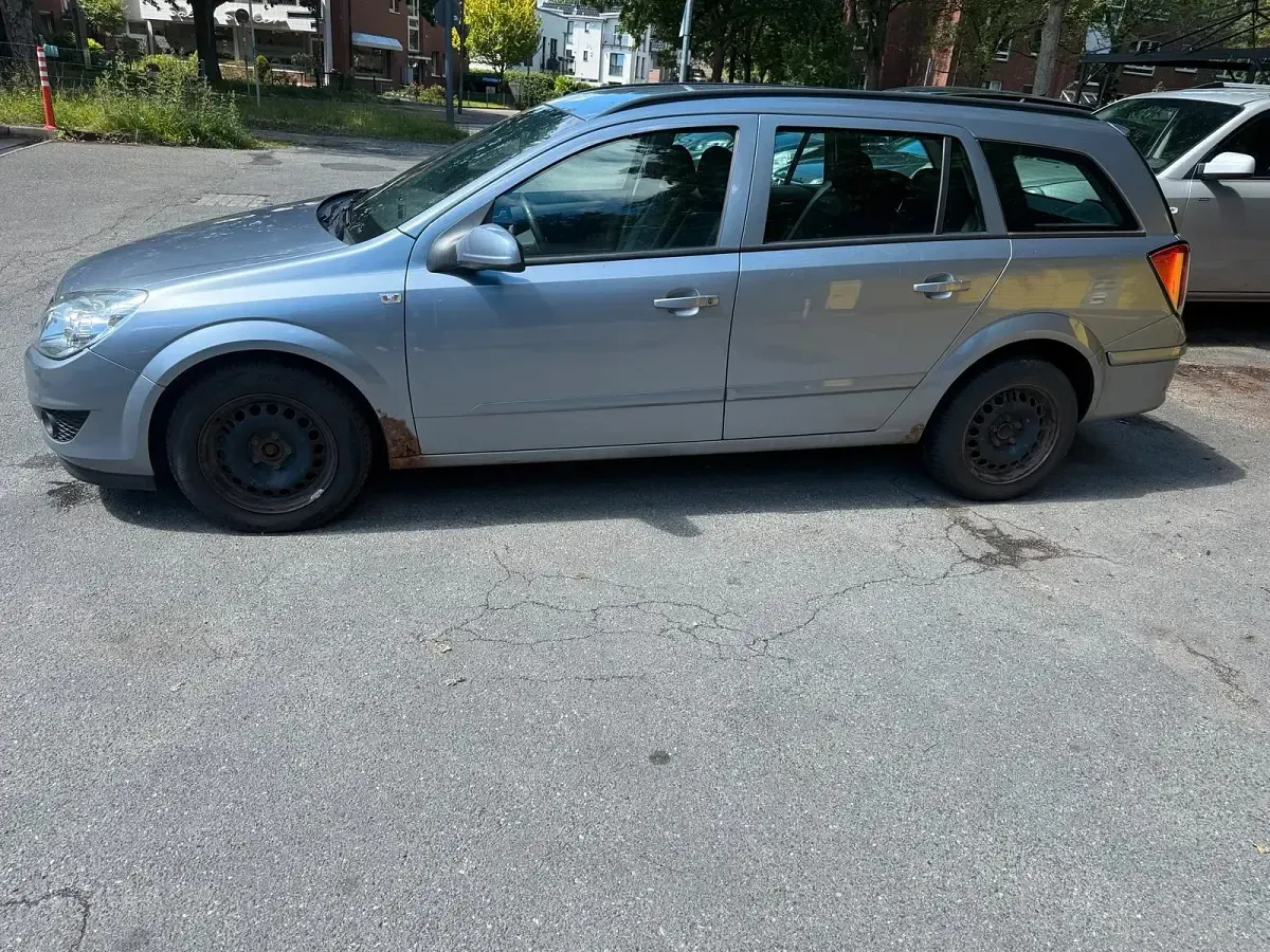 Gebraucht Opel Astra 2008 Braun Kombi