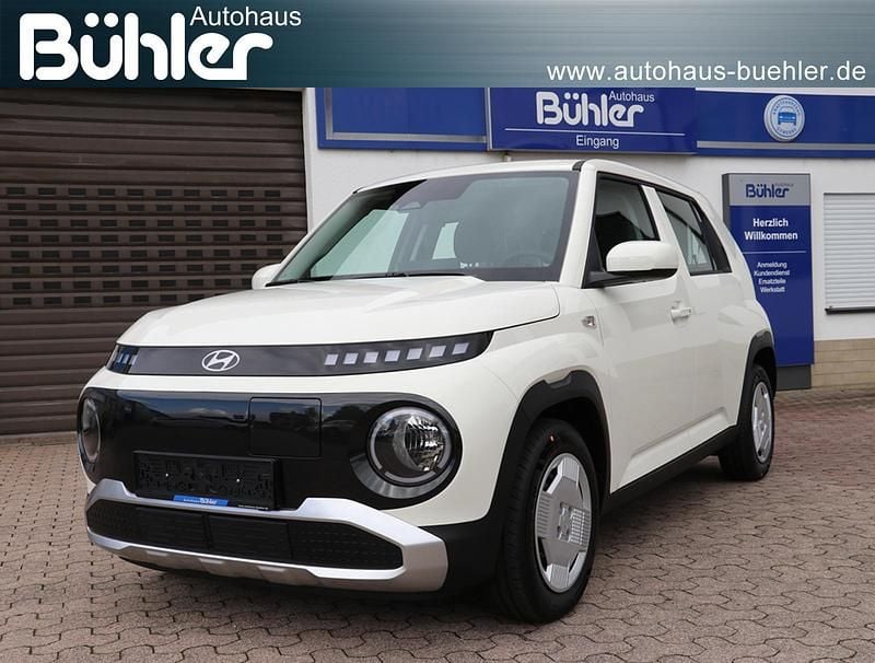 Tomboy khaki (uni) Neu 2026 Hyundai Inster Classic Kleinwagen | 25.400 € (Fairer Preis) - Bild 1/4