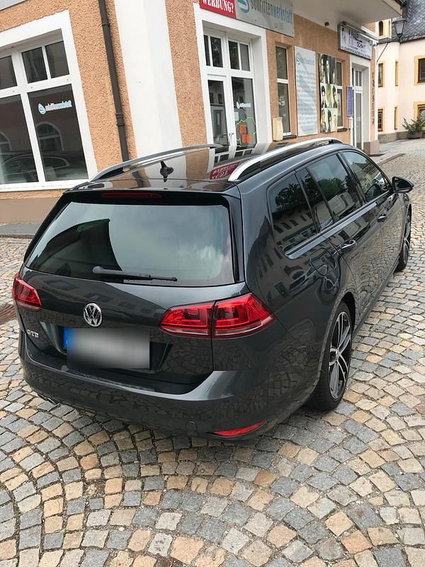 Gebraucht VW Golf VII GTD 184 PS (135 kW) 2016 Grau Kombi