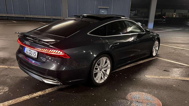 Gebraucht Audi A7 S-Line 245 PS (180 kW) 2021 Blau Limousine