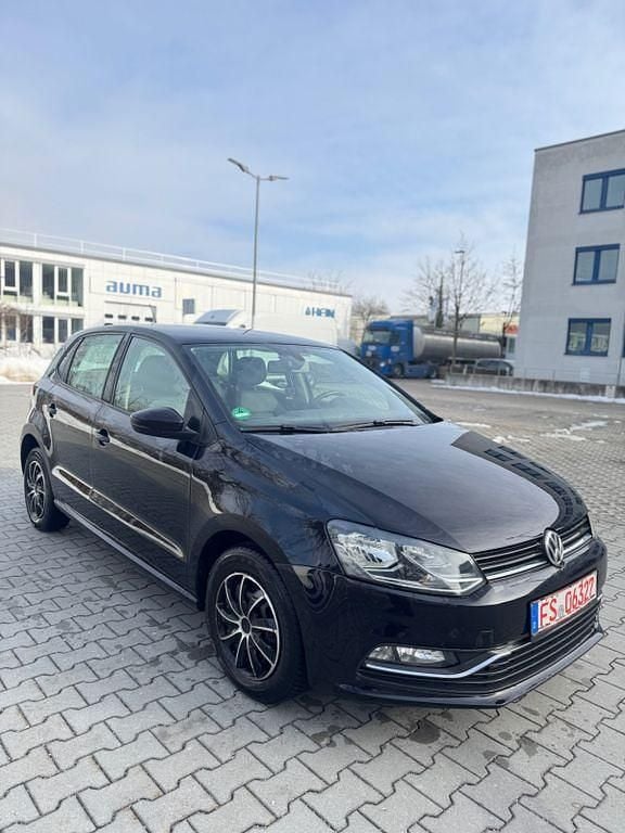 Gebraucht VW Polo Comfortline 60 PS (44 kW) 2016 Schwarz Limousine