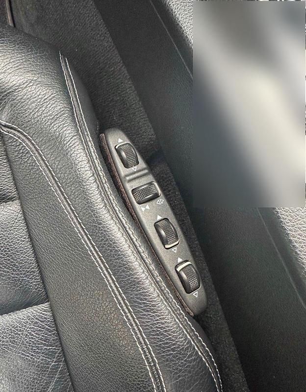 Gebraucht Mercedes E200 AMG line 184 PS (135 kW) 2012 Schwarz Cabrio