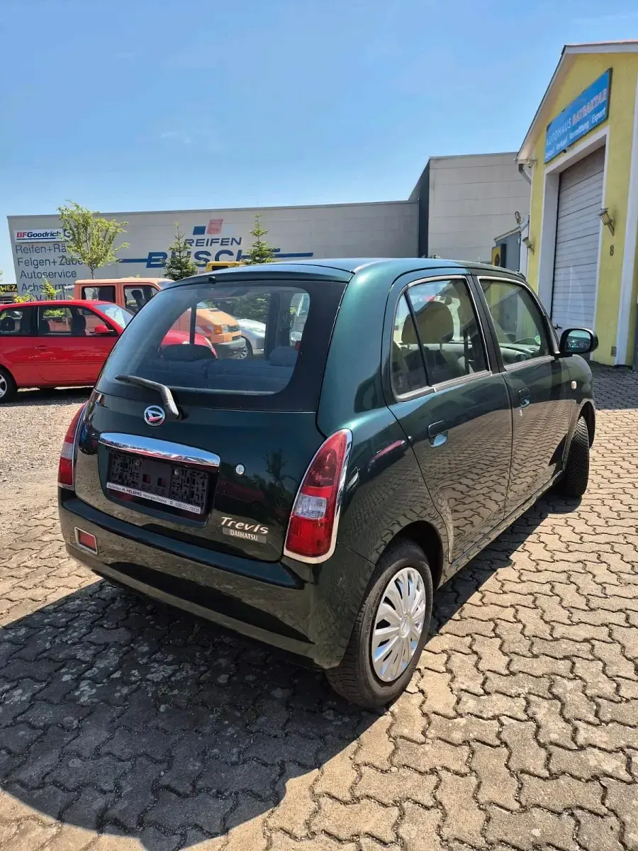 Gebraucht Daihatsu Trevis 58 PS (42 kW) 2008 Grün Kleinwagen
