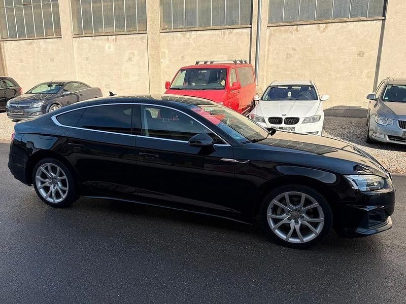 Gebraucht Audi A5 Sportback Basis 204 PS (150 kW) 2021 Schwarz Kleinwagen