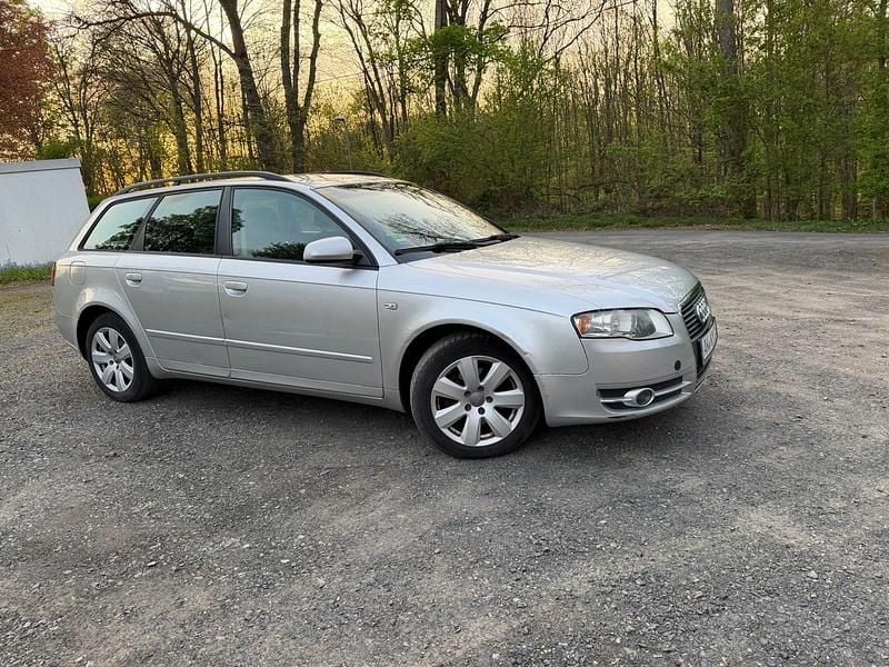 Second-hand Audi A4 140 CP (102 kW) 2007 Argintiu Break