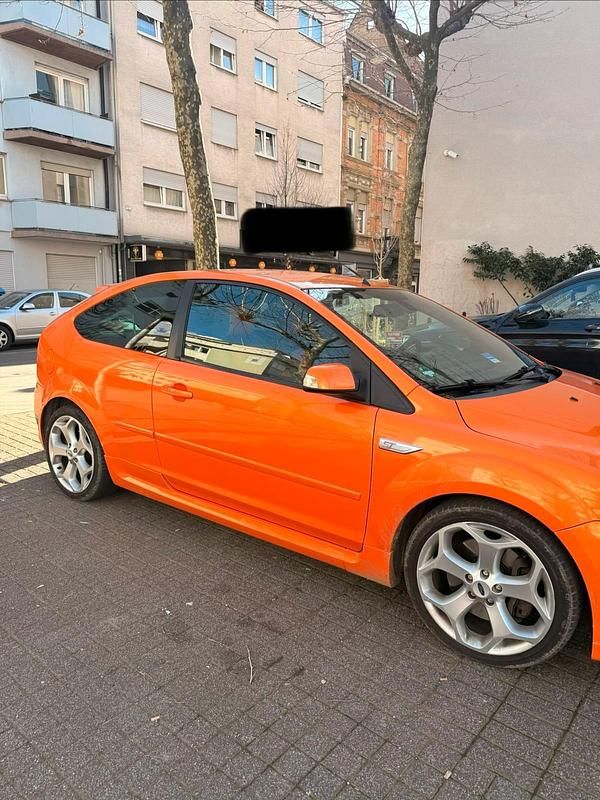 Gebraucht Ford Focus ST 225 PS (165 kW) 2007 Orange Limousine