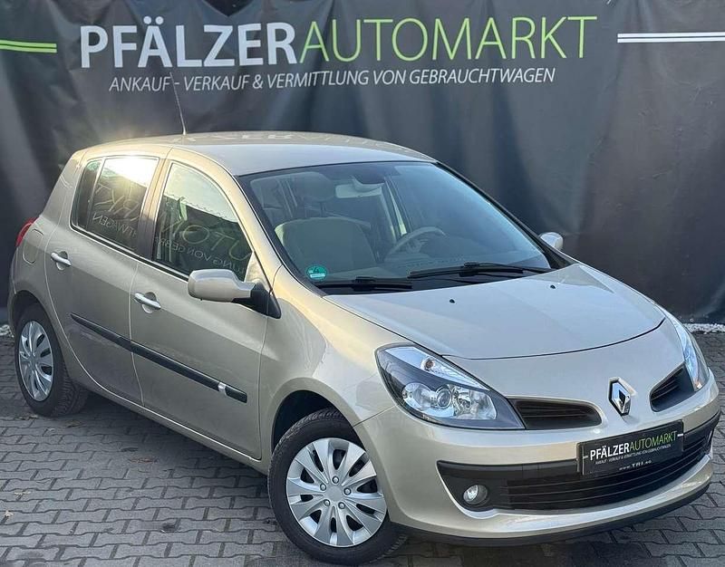 Beige Gebraucht 2006 Renault Clio II Kleinwagen | 6.499 € - Bild 1/4