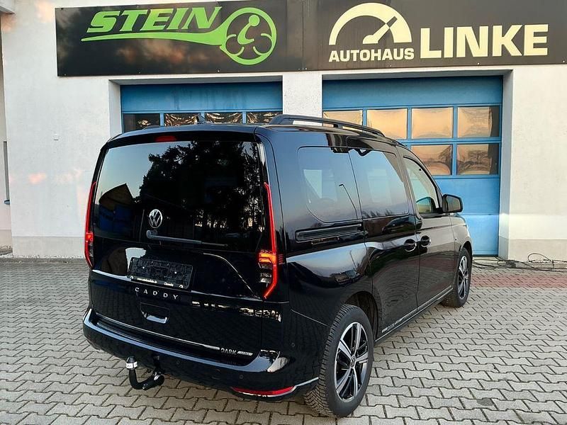 Gebraucht VW Caddy Dark Label 122 PS (89 kW) 2024 Deep black pearlescent Van / Kleinbus