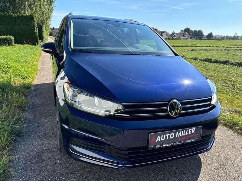 Blau Neu 2025 VW Touran Goal Van / Kleinbus | 36.700 € (Guter Preis) - Bild 1/4