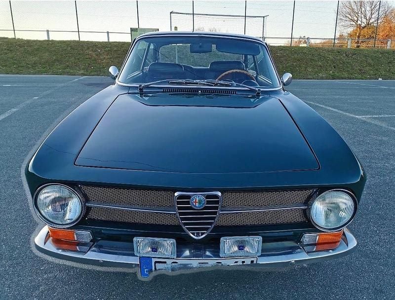 Gebraucht Alfa Romeo GT Junior 87 PS (63 kW) 1972 Grün Limousine