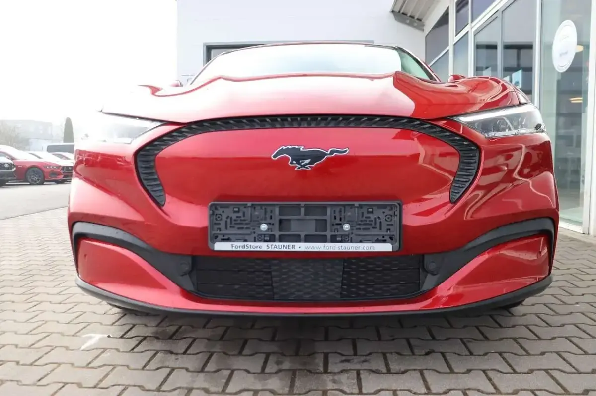 Brugt Ford Mustang Mach-E 197 kW (269 HK) 2023 Rød SUV