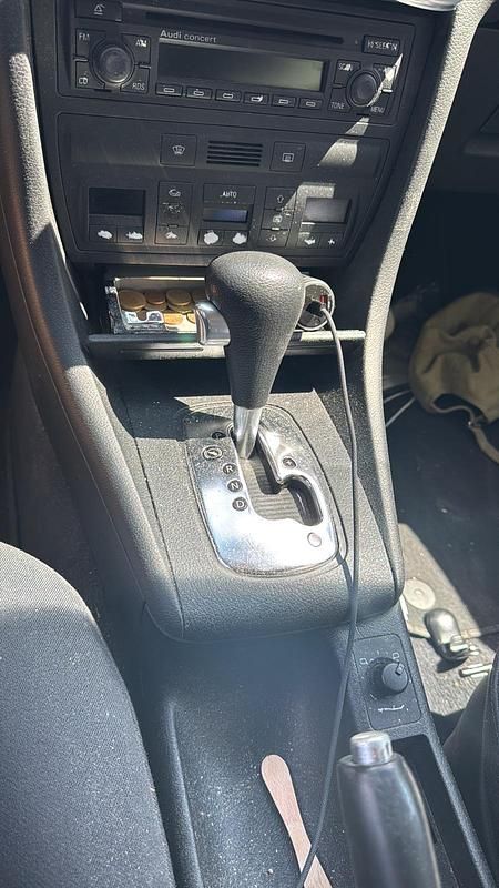 Gebraucht Audi A6 165 PS (121 kW) 2002 Grau Kombi