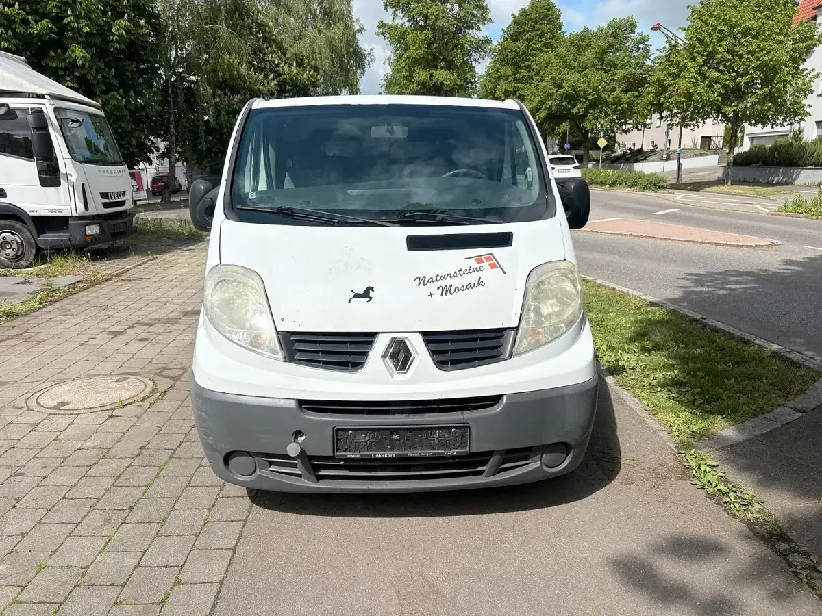 Occasion Renault Trafic 90 ch (66 kW) 2008 Blanc Monospace