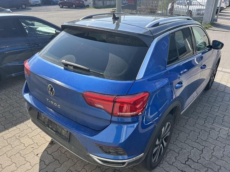 Gebraucht VW T-Roc Active 150 PS (110 kW) 2021 Blau SUV