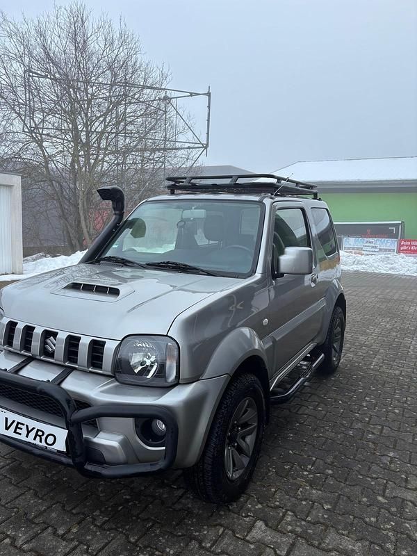 Gebraucht Suzuki Jimny 80 PS (58 kW) 2016 Silber SUV