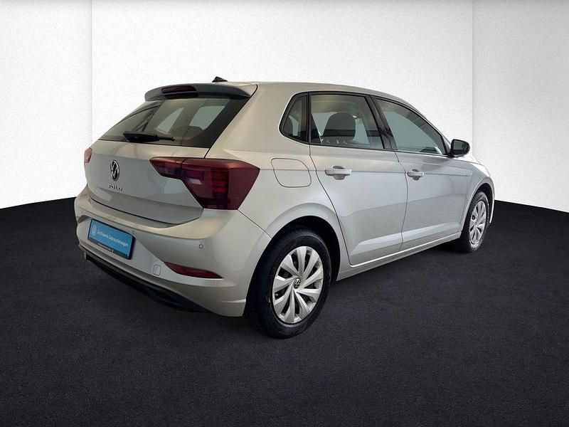 Gebraucht VW Polo Life 80 PS (58 kW) 2024 Silber Kleinwagen