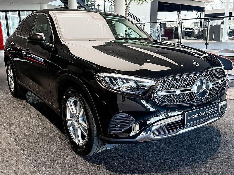 Gebraucht Mercedes GLC220 Advanced Plus 197 PS (144 kW) 2025 Schwarz SUV