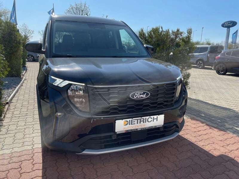 Agate black metallic Neu 2025 Ford Tourneo Courier Active Van / Kleinbus | 28.590 € (Fairer Preis) - Bild 1/4