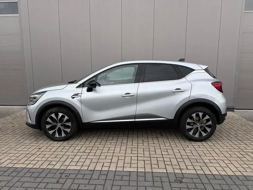 Gebraucht Renault Captur Techno 140 PS (102 kW) 2023 Grau SUV