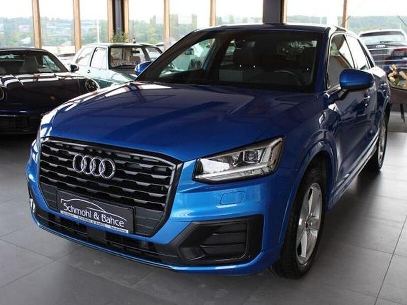 Blau Gebraucht 2018 Audi Q2 Sport SUV | 16.290 € (Fairer Preis) - Bild 1/4