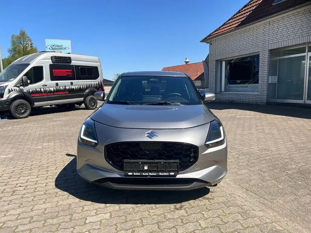 Gebraucht Suzuki Swift Comfort 83 PS (61 kW) 2025 Silber Kleinwagen