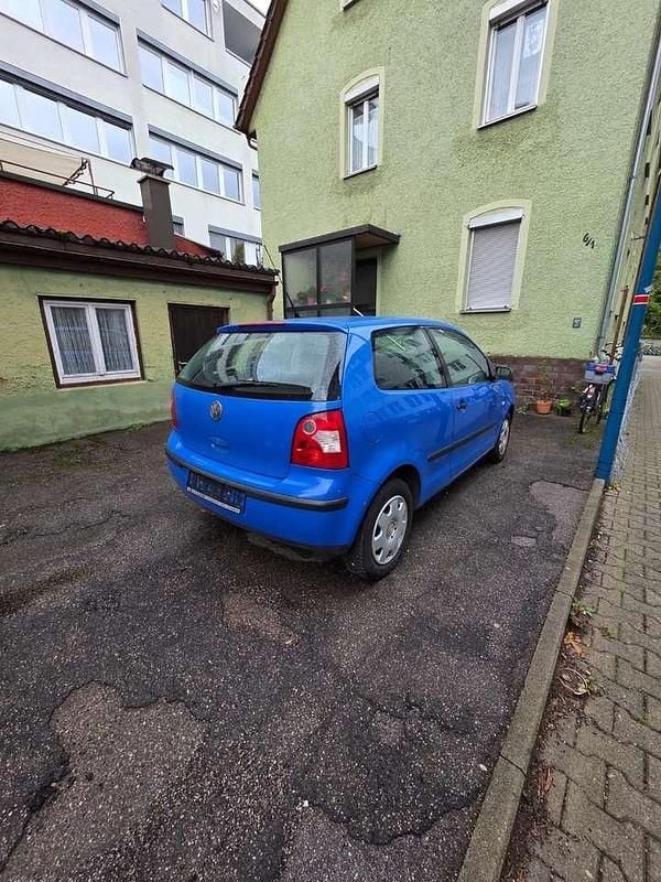 Używany VW Polo Basis 54 KM (39 kW) 2002 Niebieski Coupe