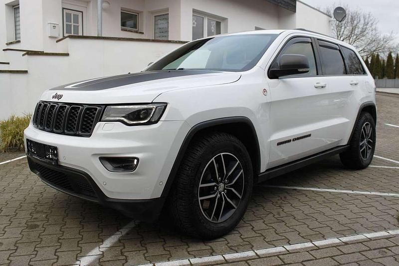 Weiß Gebraucht 2018 Jeep Grand Cherokee Trailhawk SUV | 19.450 € (Guter Preis) - Bild 1/3