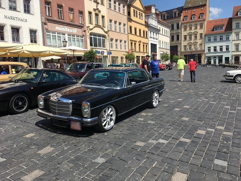 Gebraucht Mercedes 250 150 PS (110 kW) 1971 Schwarz Coupé