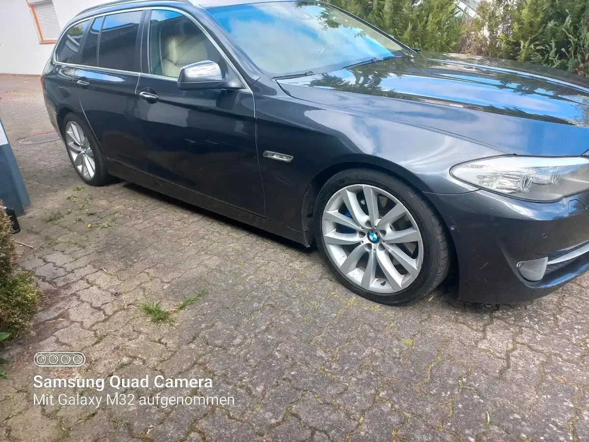 Gebraucht BMW 535 299 PS (219 kW) 2011 Grau Kombi