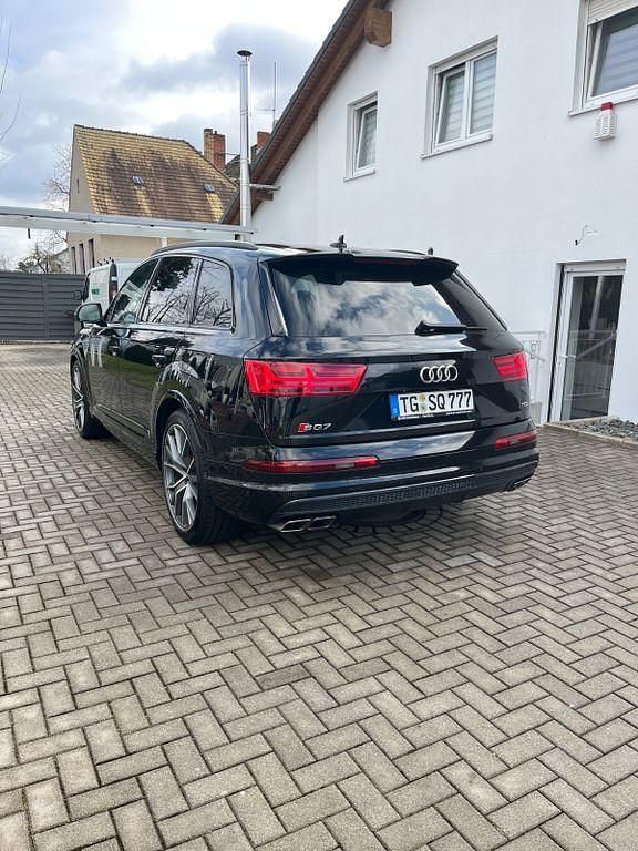 Gebraucht Audi SQ7 Comfort 435 PS (319 kW) 2018 Schwarz SUV