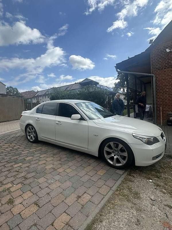 Gebraucht 2010 BMW 520 Limousine | 9.500 € (Fairer Preis) - Bild 1/4