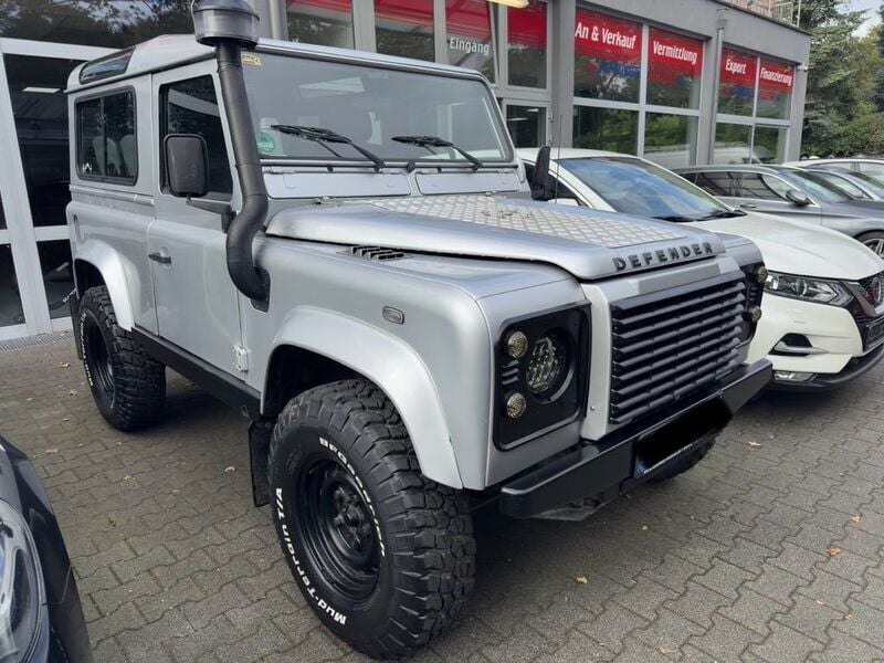 Silber Gebraucht 2003 Land Rover Defender SUV | 23.699 € (Etwas zu teuer) - Bild 1/4