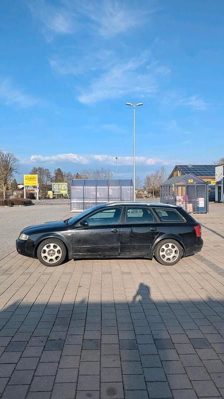 Gebraucht Audi A4 131 PS (96 kW) 2003 Schwarz Kombi