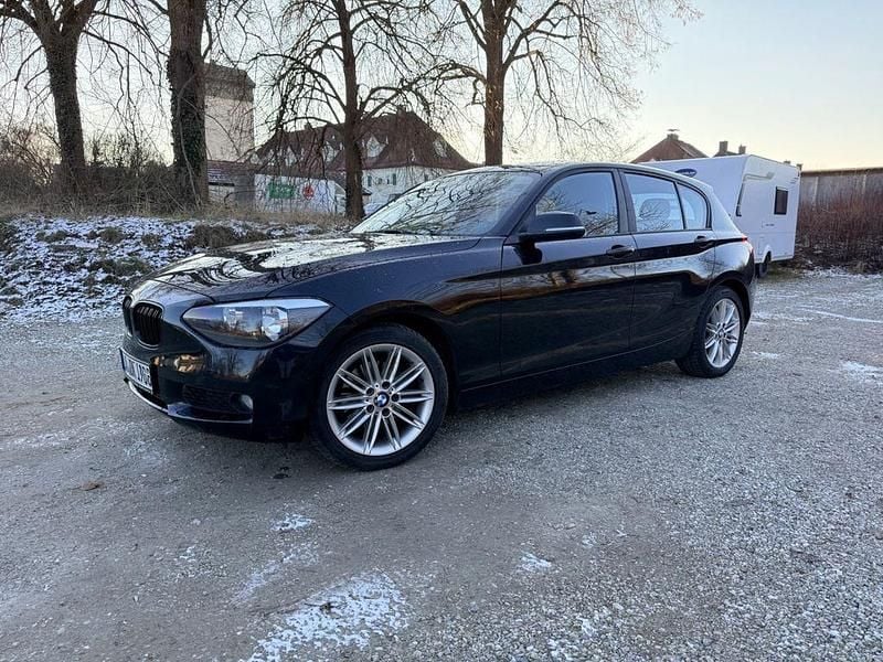 Schwarz Gebraucht 2012 BMW 118 M Sport Kleinwagen | 6.699 € (Guter Preis) - Bild 1/4