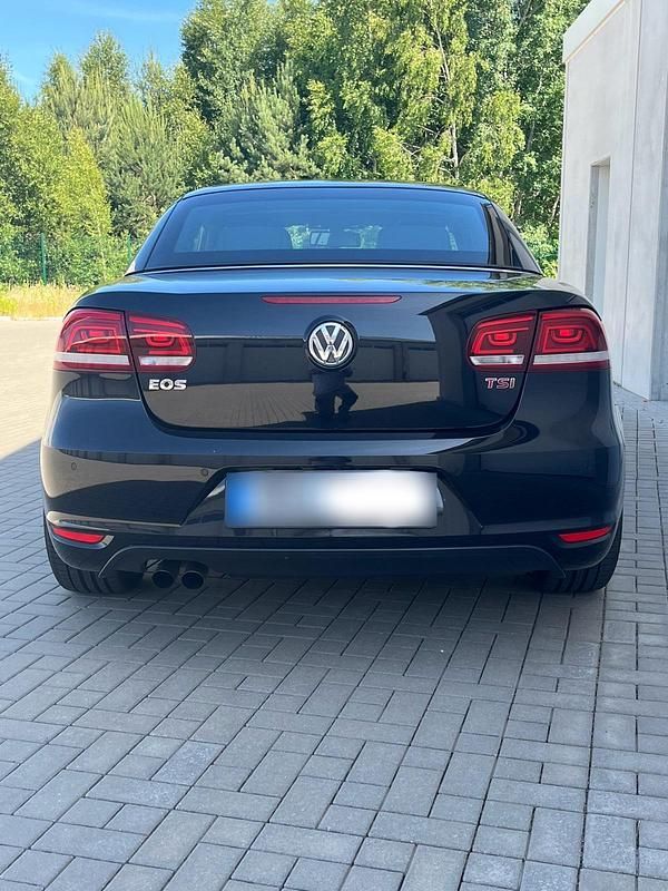 Usata VW Eos 160 CV (117 kW) 2013 Nero Cabrio
