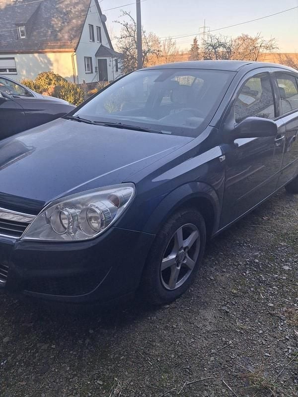 Gebraucht Opel Astra 90 PS (66 kW) 2008 Blau Kleinwagen