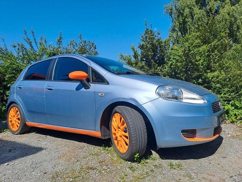 Gebraucht Fiat Grande Punto Dynamic 77 PS (56 kW) 2006 Blau Kleinwagen